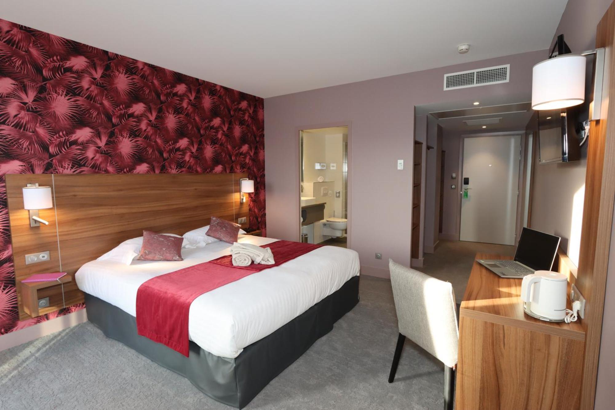 Eden Hotel 3*